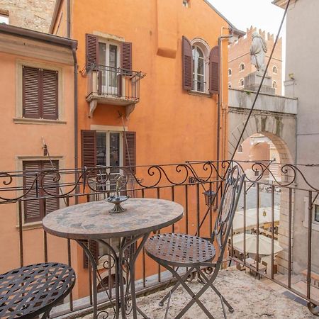 Corte Realdi Suites Piazza Erbe Verona Exterior photo