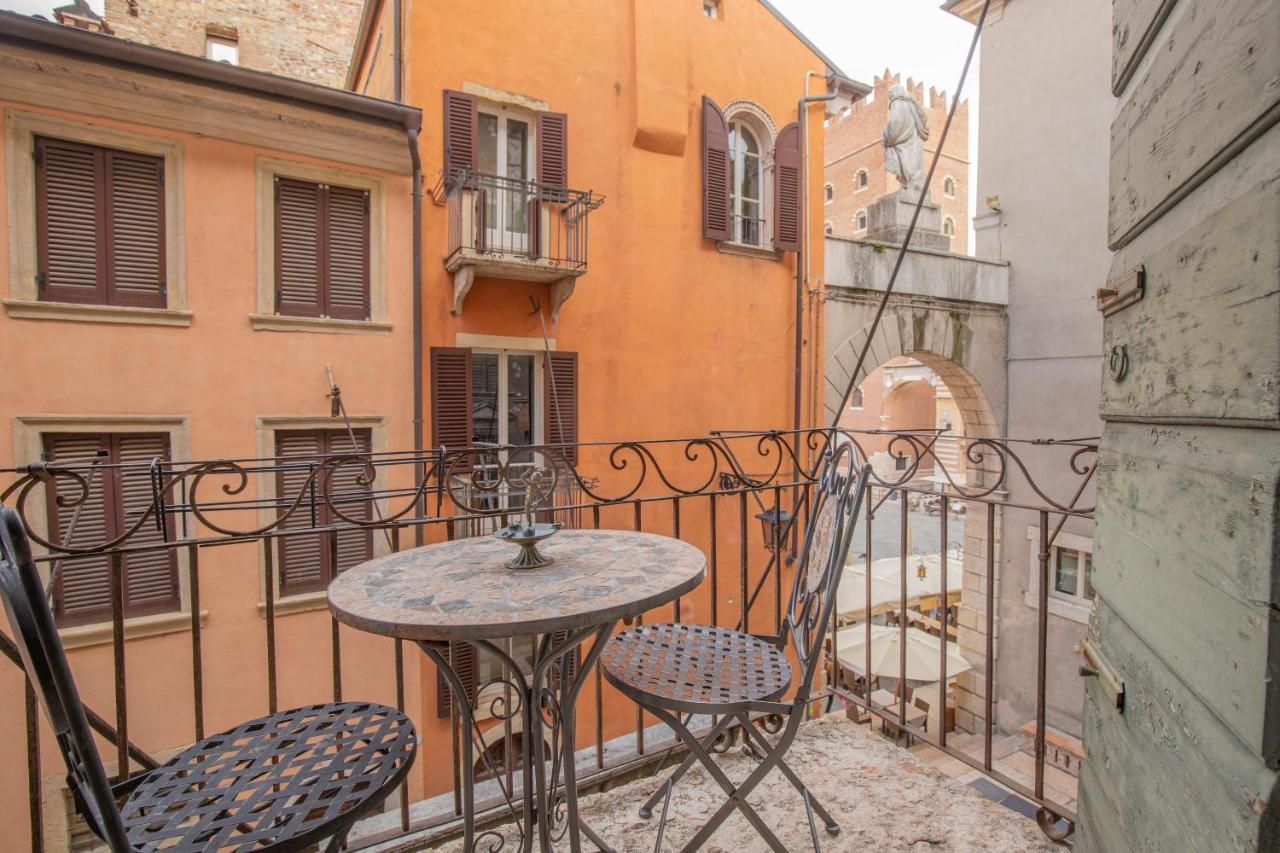 Corte Realdi Suites Piazza Erbe Verona Exterior photo